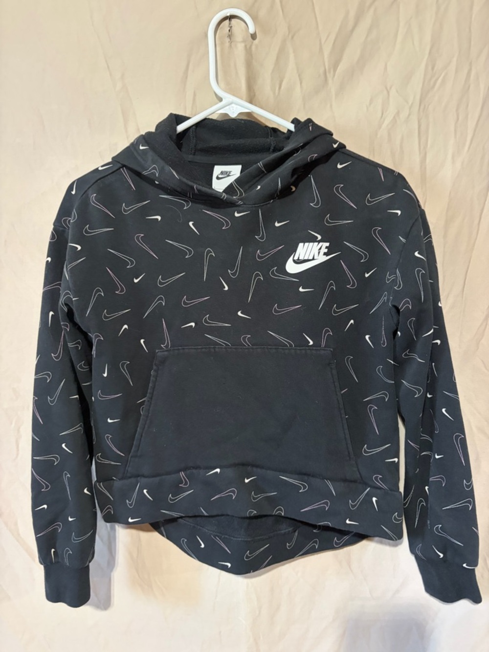 Nike sweatshirt